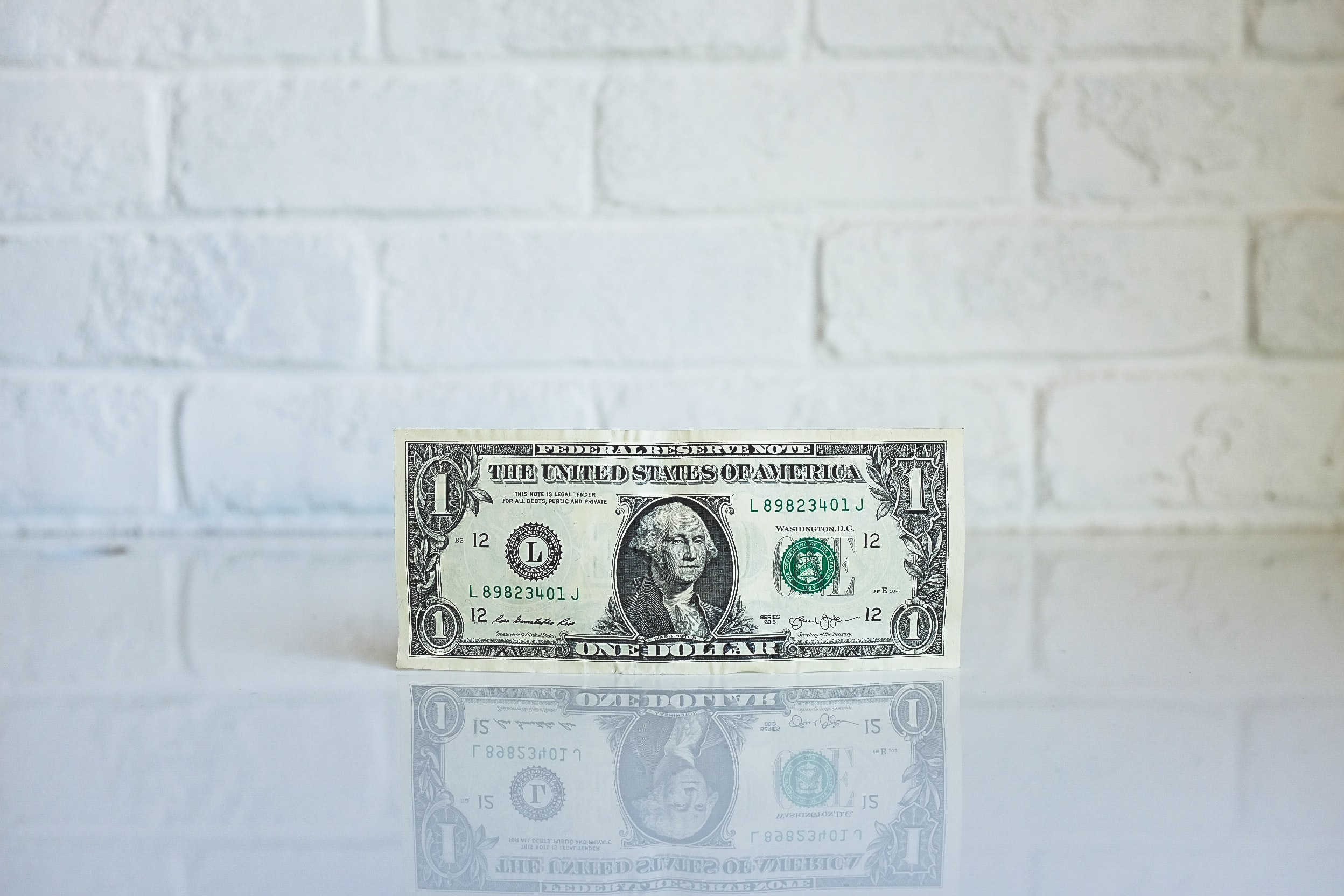 Image of a U.S. dollar bill